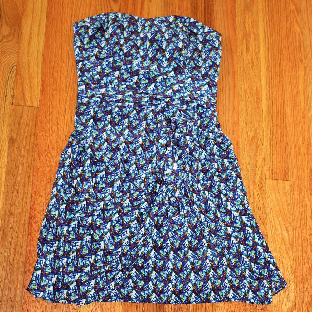 Club Monaco strapless silk dress